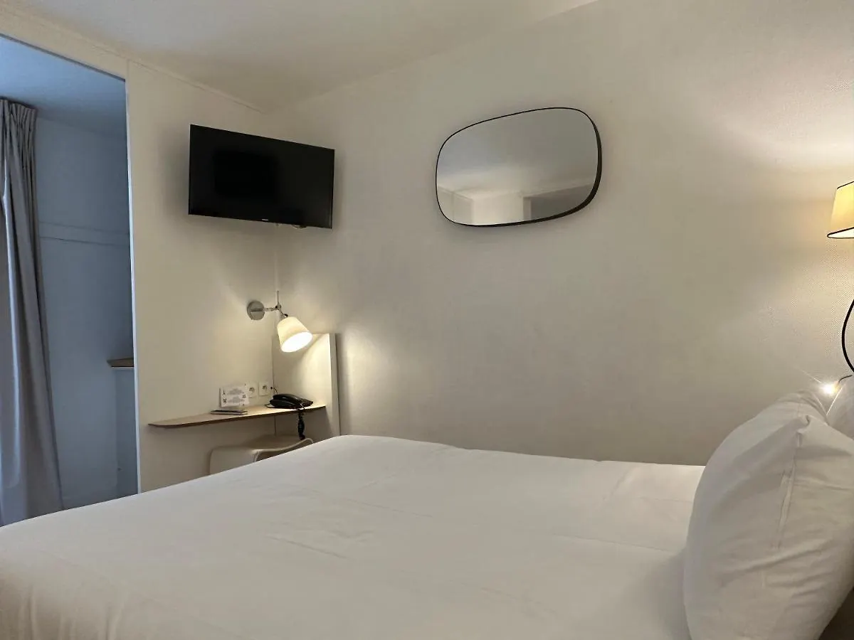 Little Regina Otel Paris